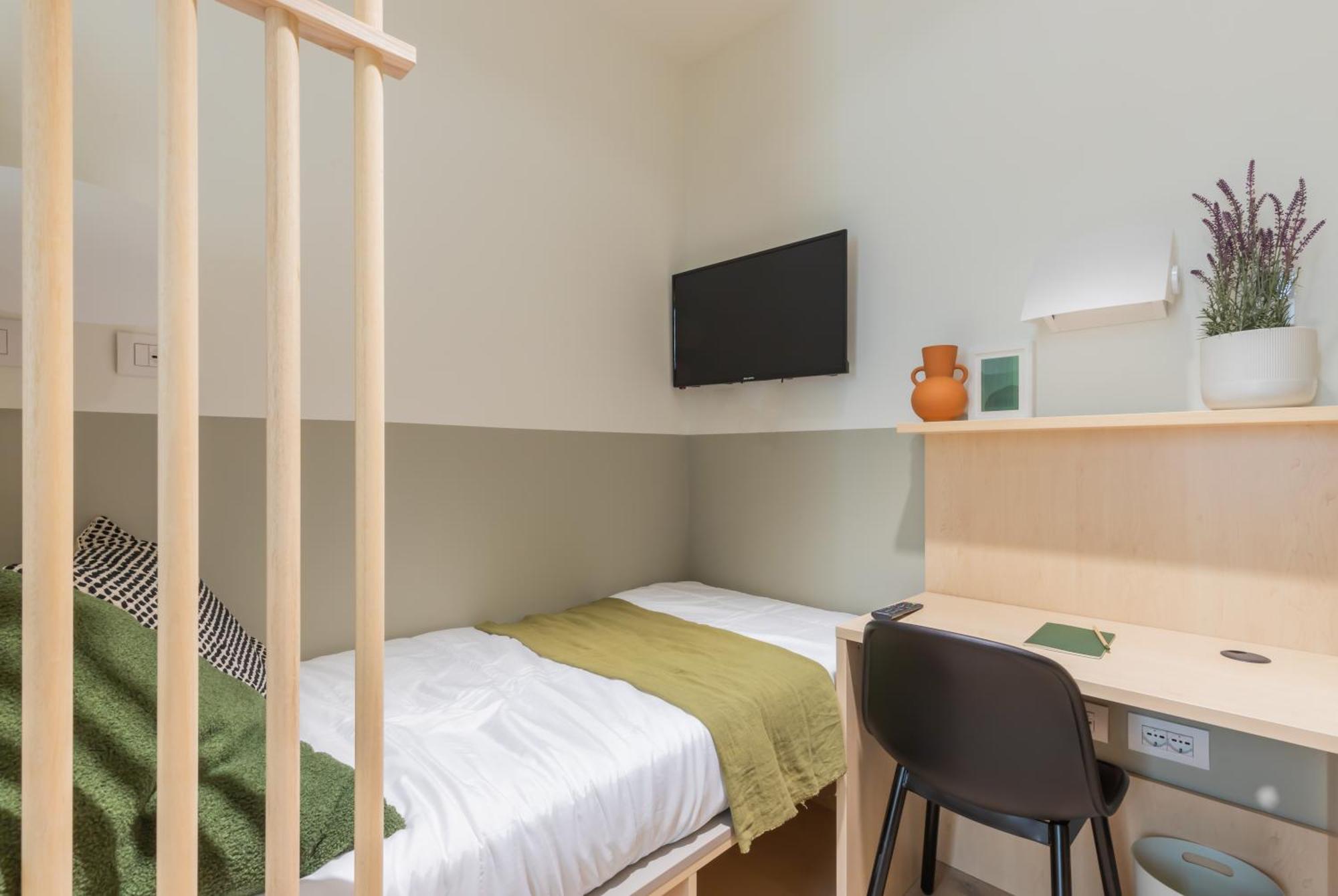 Well-Located Campus Rooms Near City Park Mailand Exterior foto